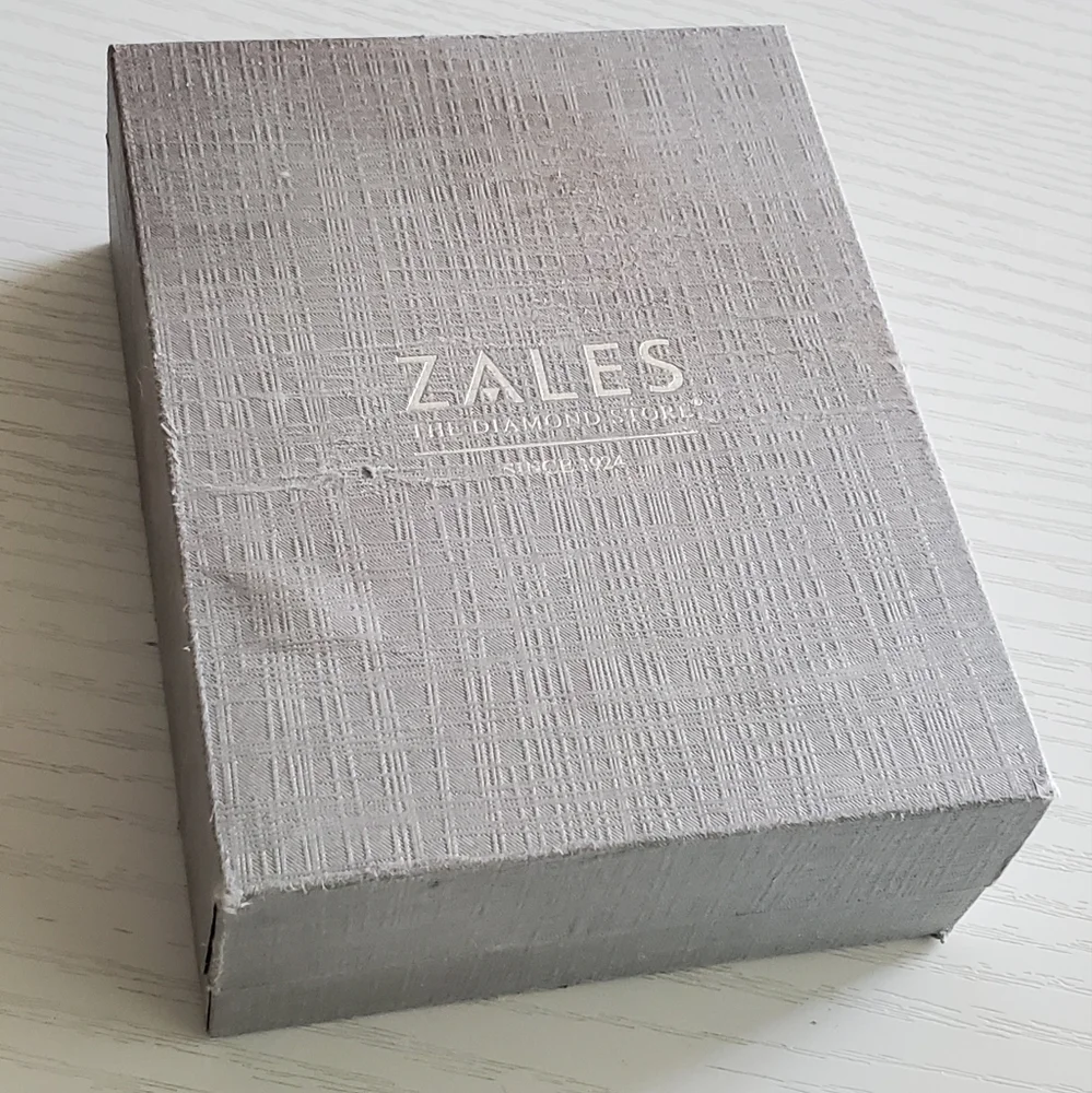ZALES 💙Pendant & Necklace - Picture 10 of 11